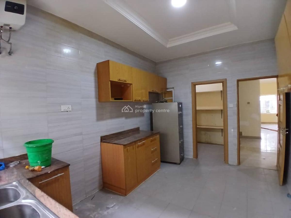 Nice 3 Bedroom Terrace Duplex with Bq in a Prime Location, Maitama District, Abuja, Terraced Duplex for Rent