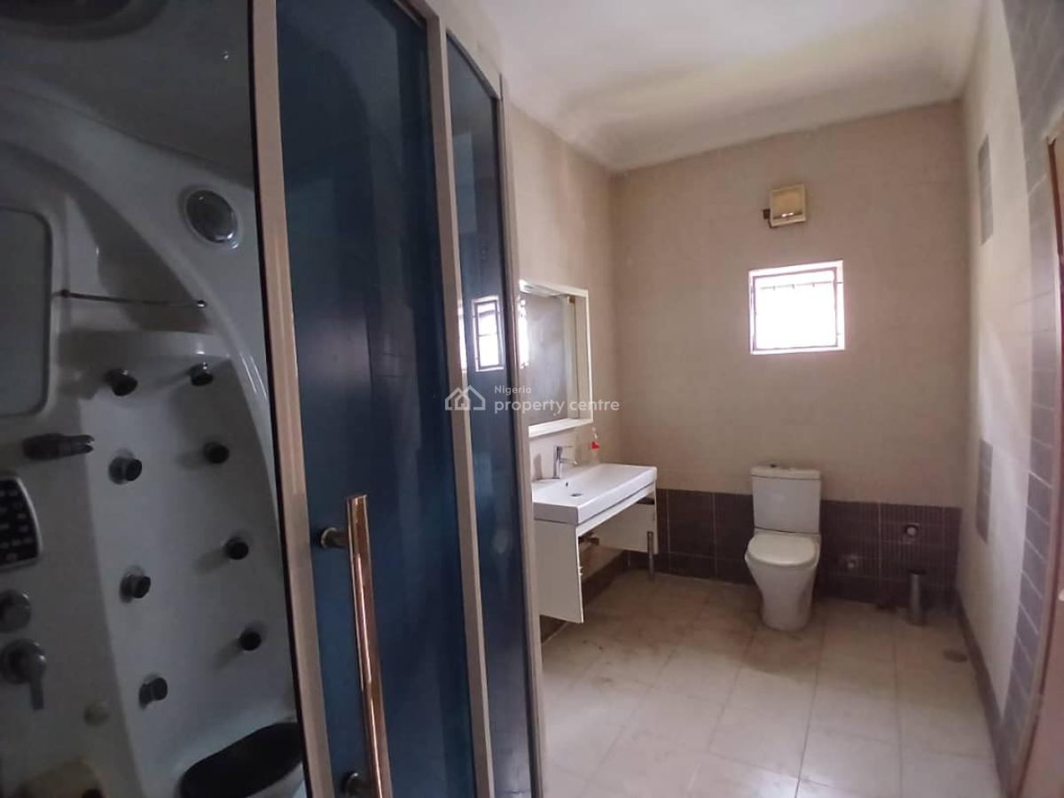 Nice 3 Bedroom Terrace Duplex with Bq in a Prime Location, Maitama District, Abuja, Terraced Duplex for Rent