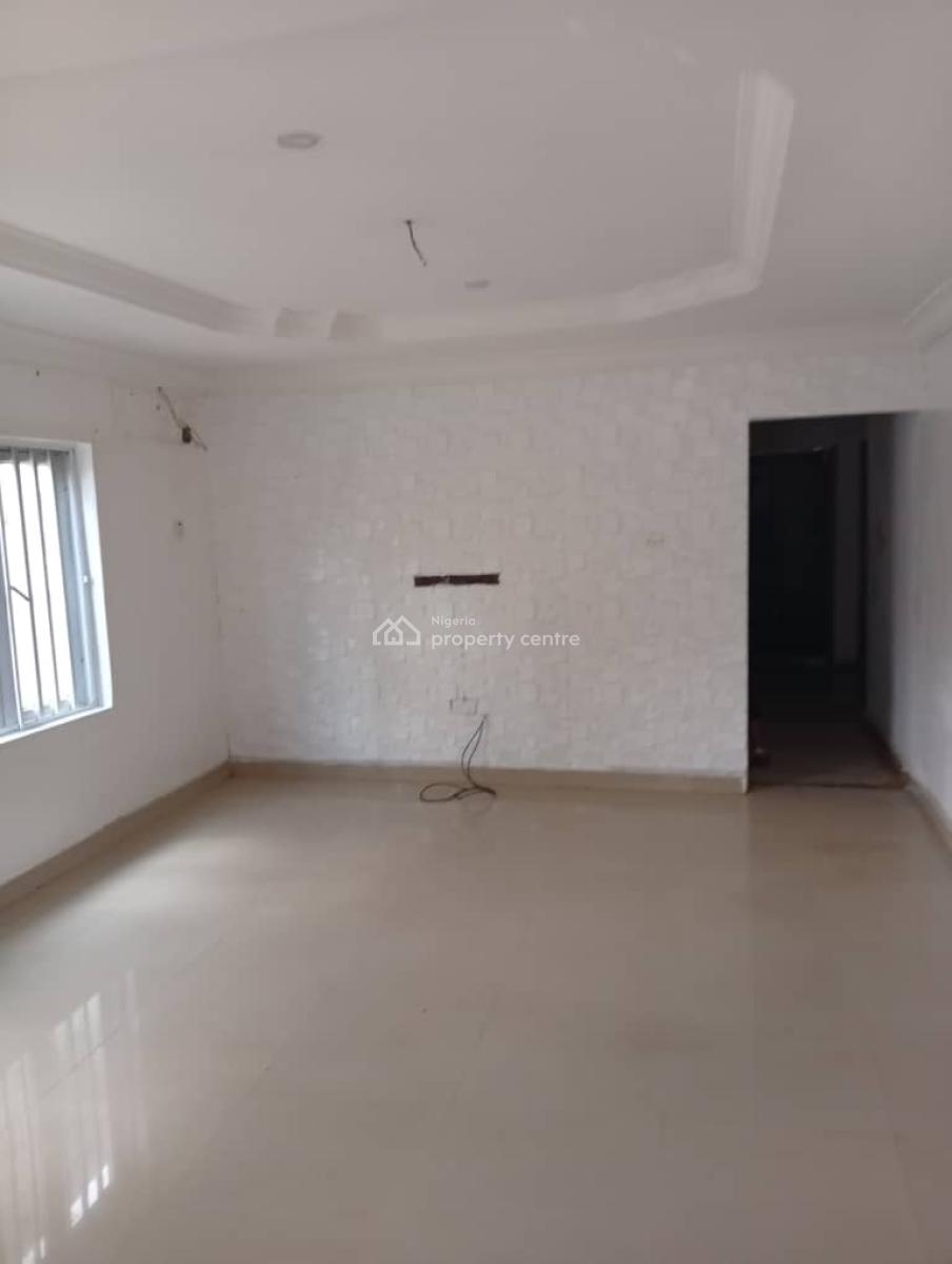 Luxury 3 Bedroom Apartment, Gra Phase 1, Magodo, Lagos, Flat / Apartment for Rent