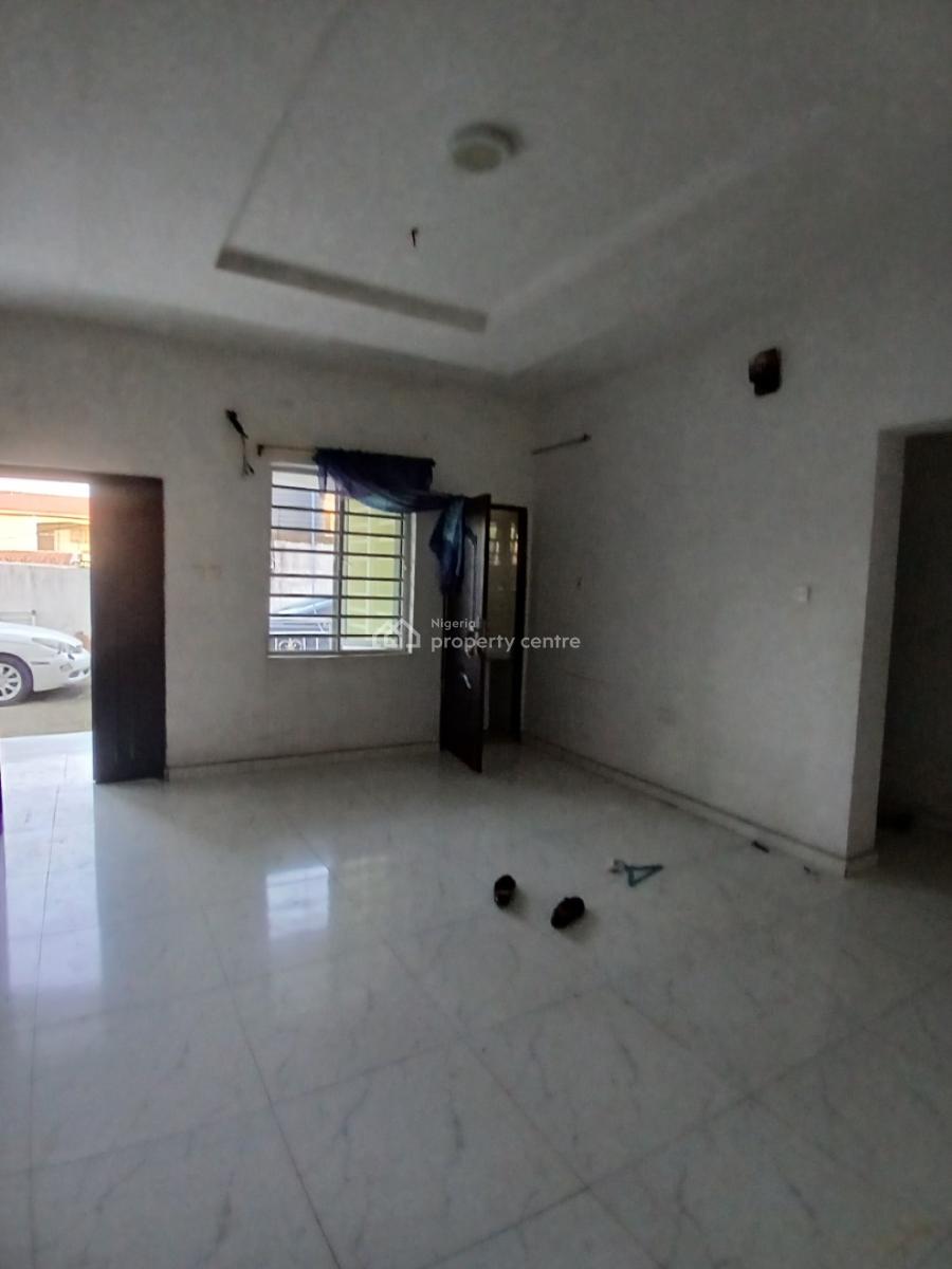 Well Maintained 2bedroom Flat Downstairs, Okera Nla, Ado Road Ajah, Ajah, Lagos, Flat / Apartment for Rent