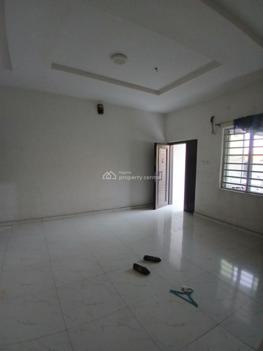 Well Maintained 2bedroom Flat Downstairs, Okera Nla, Ado Road Ajah, Ajah, Lagos, Flat / Apartment for Rent
