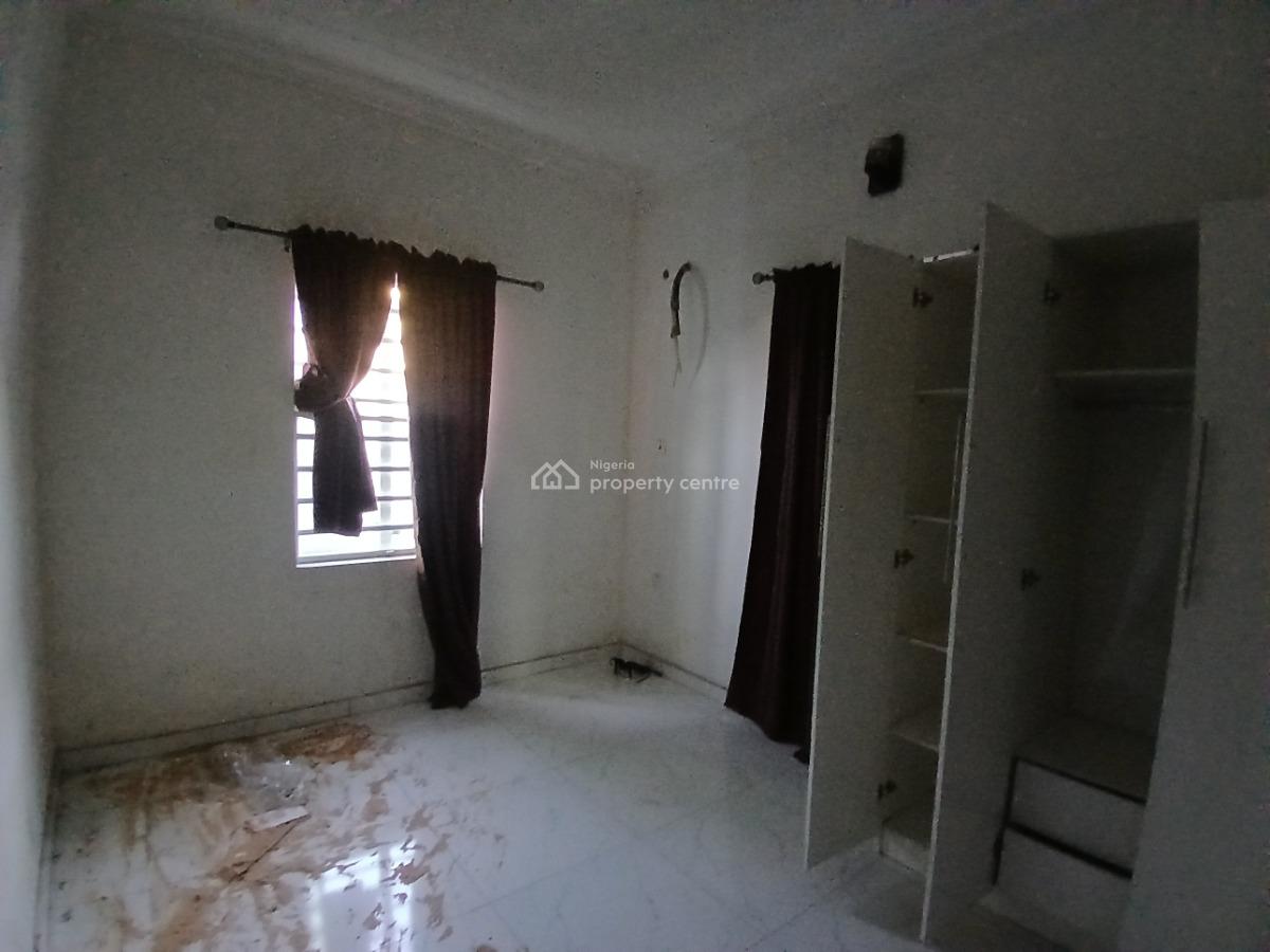 Well Maintained 2bedroom Flat Downstairs, Okera Nla, Ado Road Ajah, Ajah, Lagos, Flat / Apartment for Rent