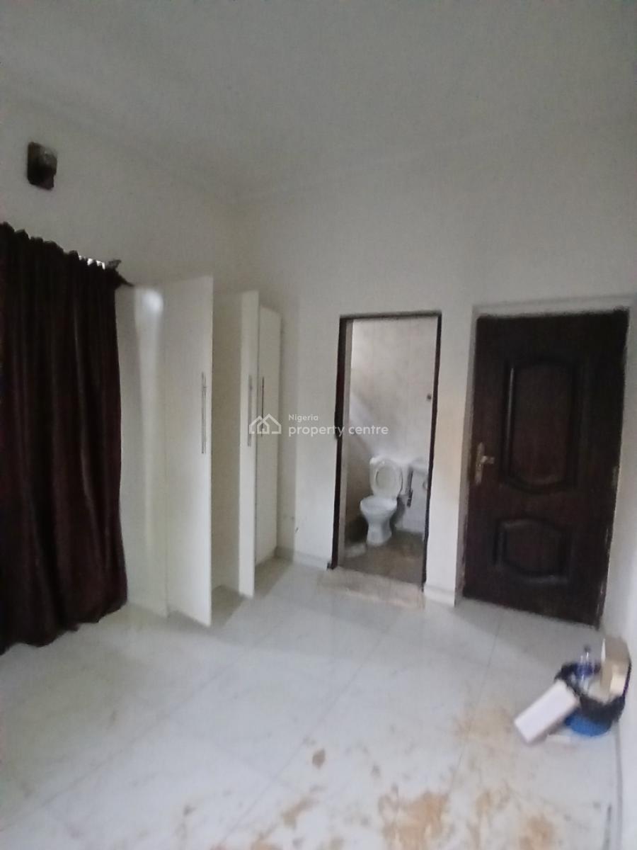 Well Maintained 2bedroom Flat Downstairs, Okera Nla, Ado Road Ajah, Ajah, Lagos, Flat / Apartment for Rent