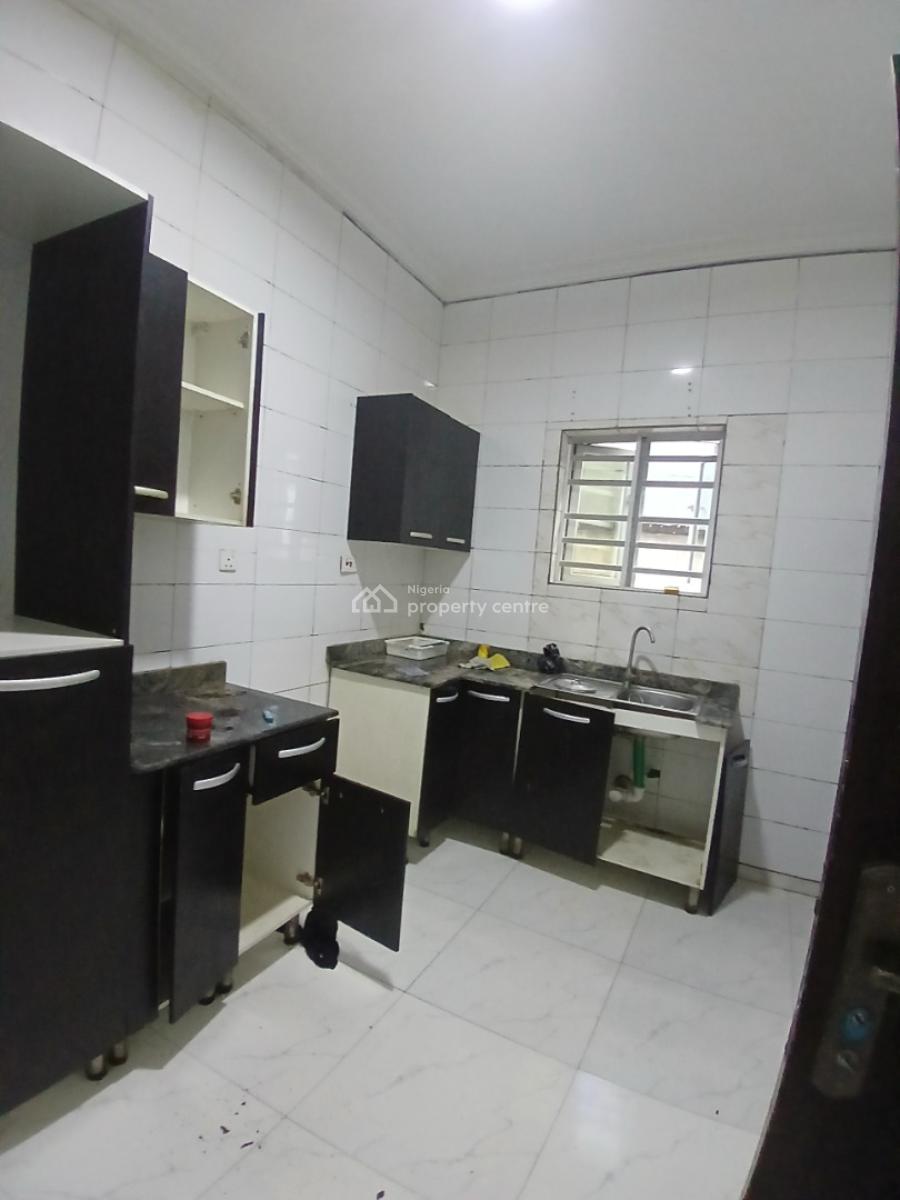 Well Maintained 2bedroom Flat Downstairs, Okera Nla, Ado Road Ajah, Ajah, Lagos, Flat / Apartment for Rent