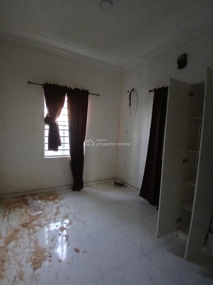 Well Maintained 2bedroom Flat Downstairs, Okera Nla, Ado Road Ajah, Ajah, Lagos, Flat / Apartment for Rent