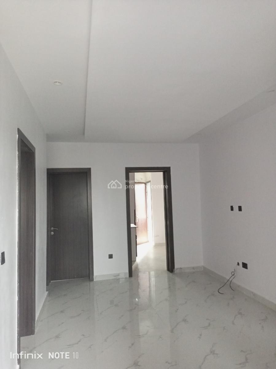 Luxury 2 Bedroom Flat Upstairs, Off New Road, Igbo Efon, Lekki, Lagos, Flat / Apartment for Rent