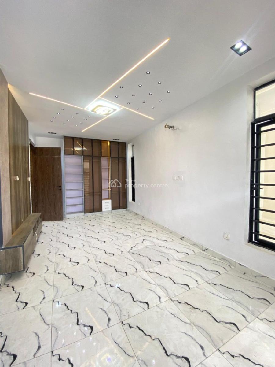 Enormous 5bedroom Fully Detached Duplex with a Bq and a Pool, Ikota, Lekki, Lagos, Detached Duplex for Sale