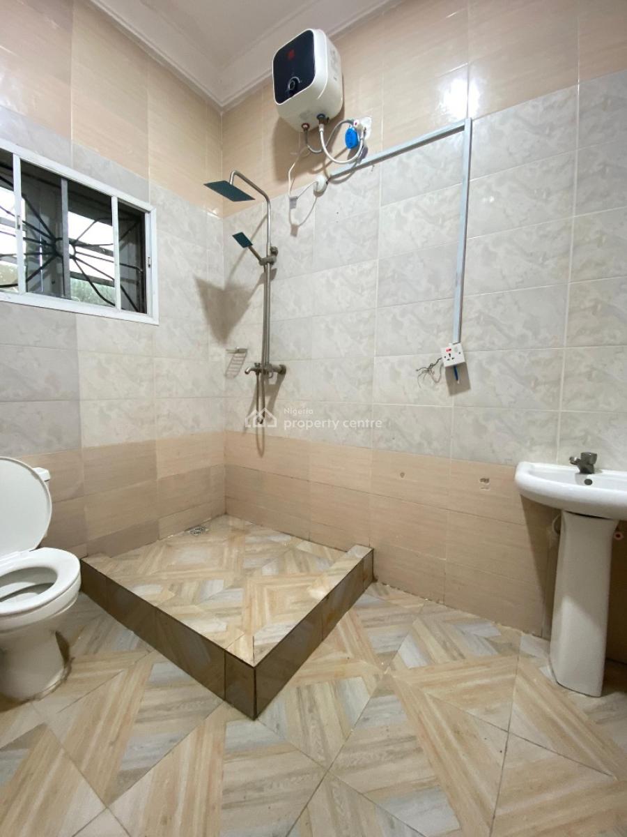 Luxury Standard Spacious 3bedroom Flat All  En-suite at Sangotedo, Sangotedo, Sangotedo, Ajah, Lagos, Flat / Apartment for Rent
