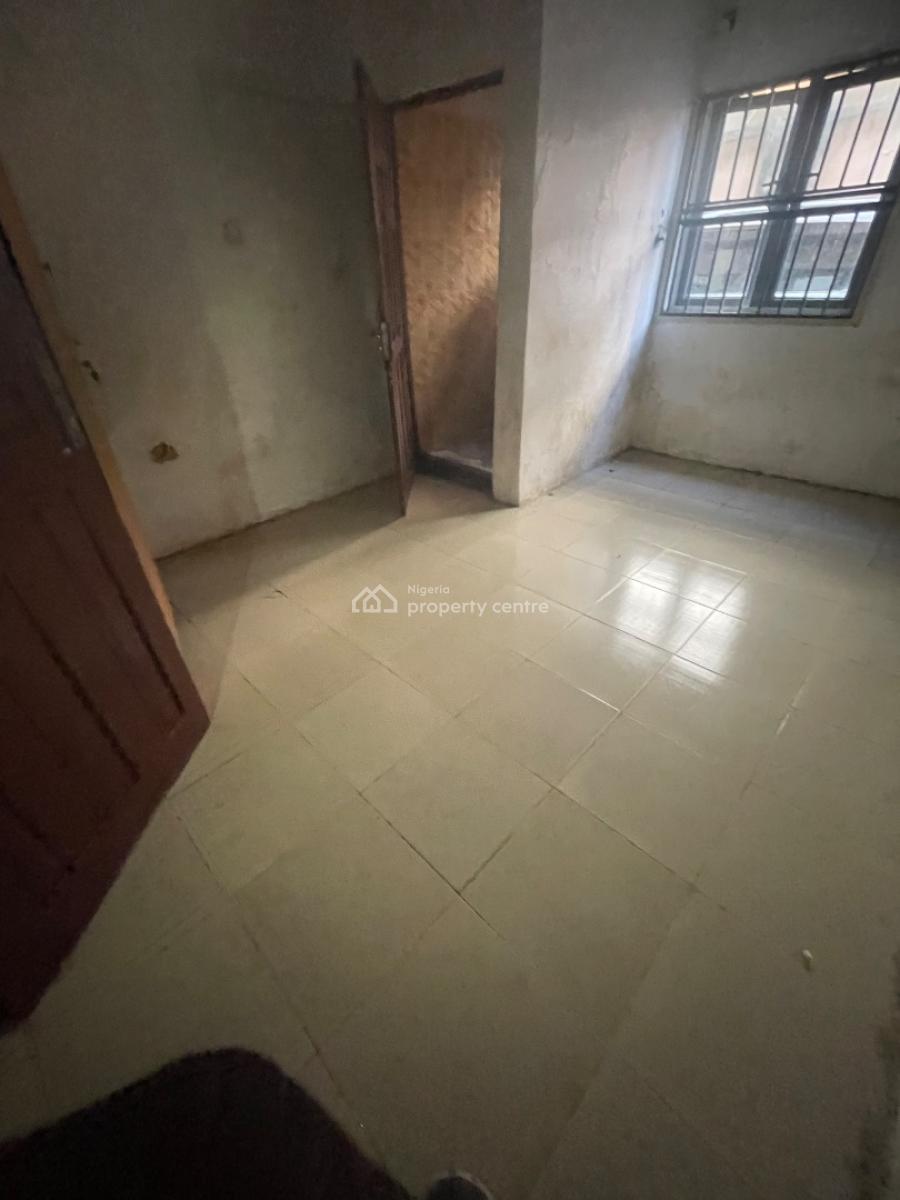 Affordable Miniflat 22:24hrs Light Accessible Personal Prepaid, Thomas, Ajah, Lagos, House for Rent