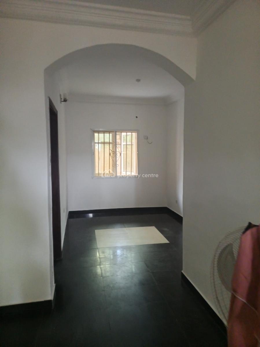 Decent Newly Built 2 Bedroom Apartment Upstairs, Mobil Road Ilaje, Ilaje, Ajah, Lagos, Flat / Apartment for Rent