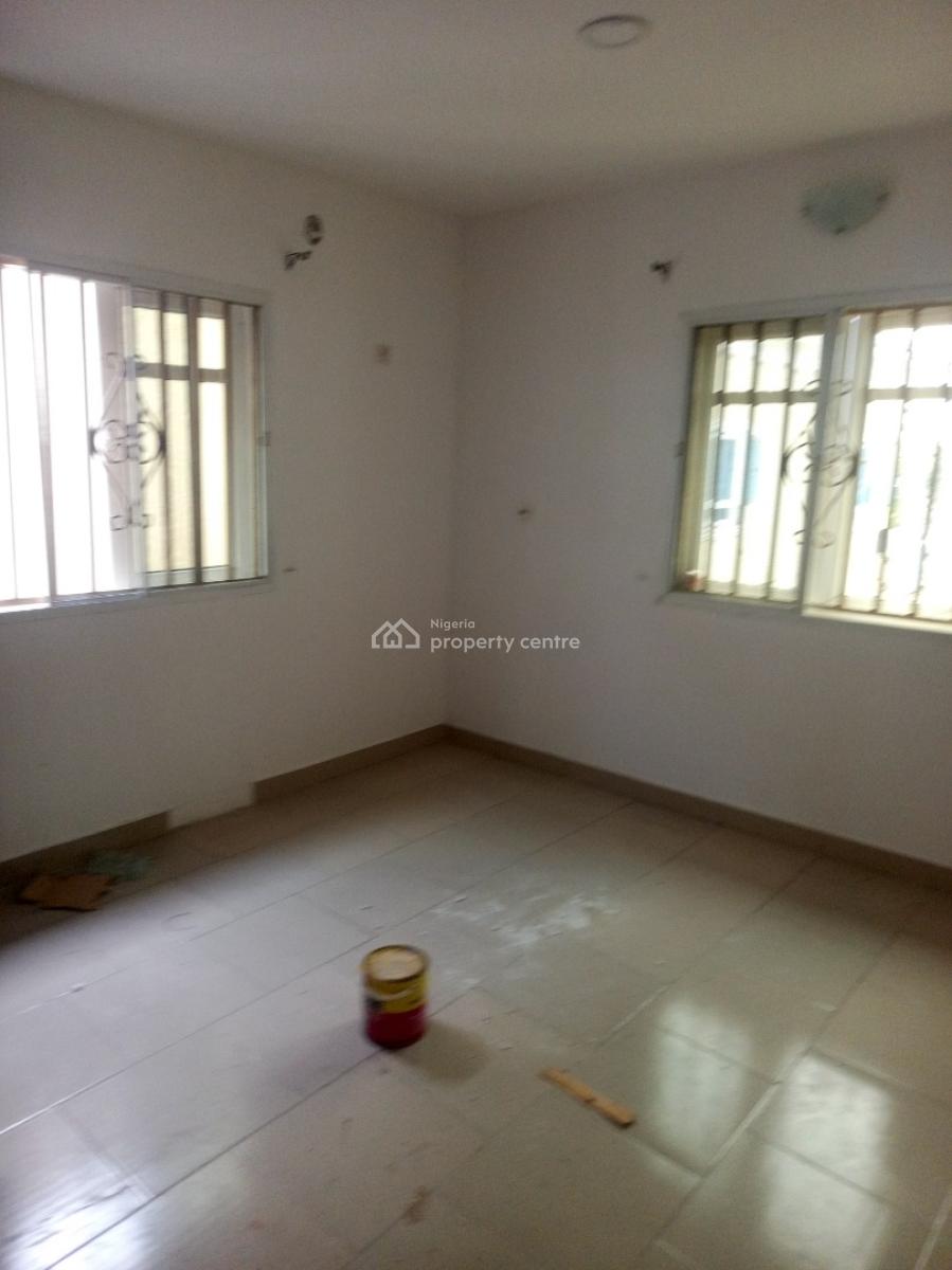 Decent Newly Built 2 Bedroom Apartment Upstairs, Mobil Road Ilaje, Ilaje, Ajah, Lagos, Flat / Apartment for Rent
