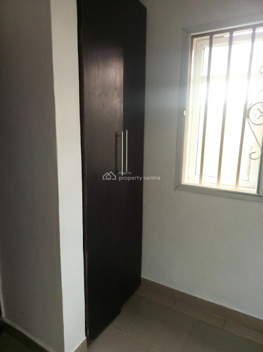 Decent Newly Built 2 Bedroom Apartment Upstairs, Mobil Road Ilaje, Ilaje, Ajah, Lagos, Flat / Apartment for Rent