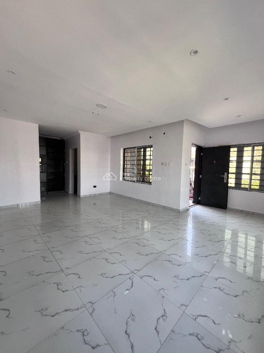 a Well Built Corner Piece 3bedroom and a Room Bq, Pepperoni Abraham Adesunya Ajah, Lekki Phase 2, Lekki, Lagos, Terraced Duplex for Rent