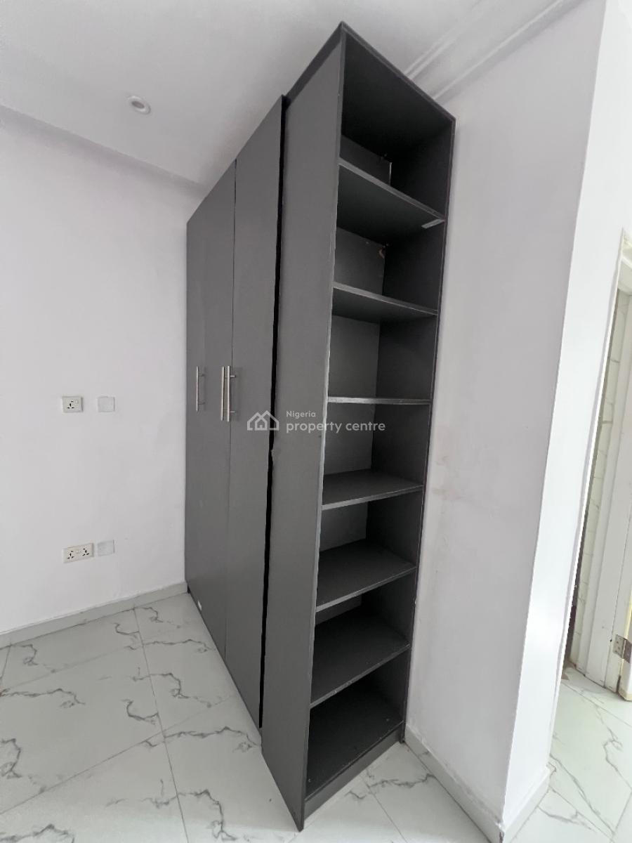 a Well Built Corner Piece 3bedroom and a Room Bq, Pepperoni Abraham Adesunya Ajah, Lekki Phase 2, Lekki, Lagos, Terraced Duplex for Rent
