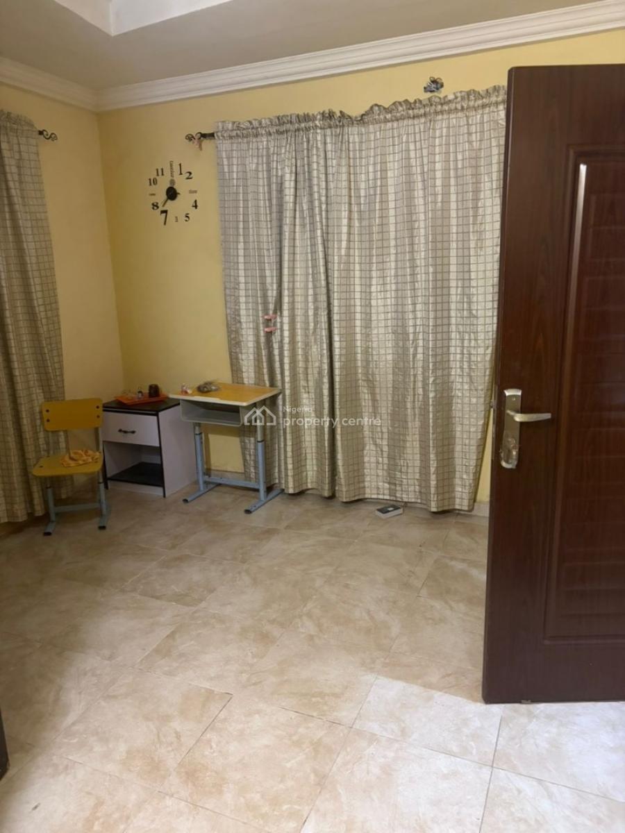 1 Bedroom Shared Apartment, Lekki Scheme 2, Ajah, Lagos, Flat / Apartment for Rent