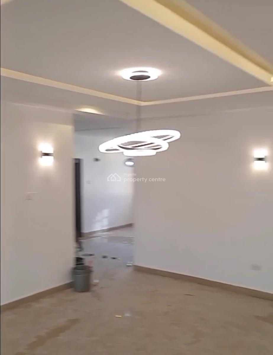 3 Bedroom Apartment with Bq on The 2nd Floor at Mabushi, Mabushi, Abuja, Flat / Apartment for Rent