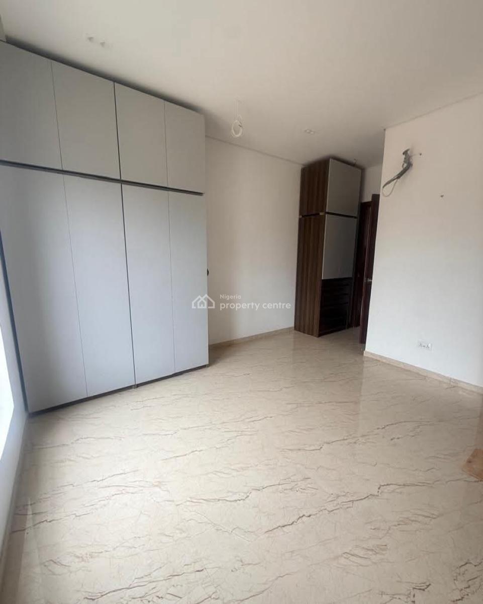 4-bedroom Flat with Bq., Off Bourdillon, Ikoyi 📄 Title: Certificate of Occupancy /, Old Ikoyi, Ikoyi, Lagos, Flat / Apartment for Sale