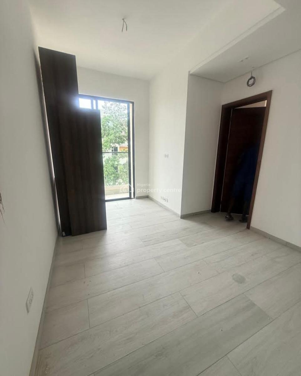 4-bedroom Flat with Bq., Off Bourdillon, Ikoyi 📄 Title: Certificate of Occupancy /, Old Ikoyi, Ikoyi, Lagos, Flat / Apartment for Sale