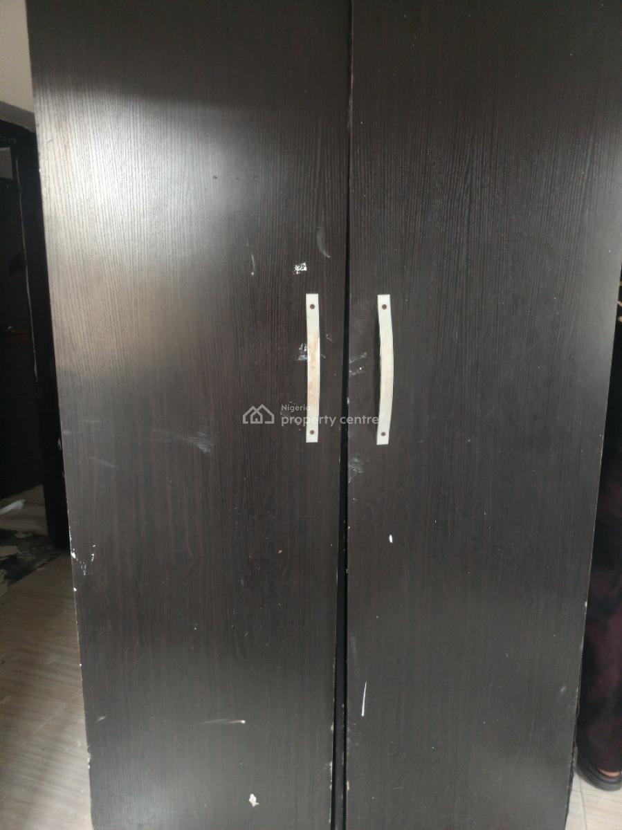 Clean Big 2 Bedroom Apartment Downstairs, Mobil Road Ilaje,moba Tarred Road, Ilaje, Ajah, Lagos, Flat / Apartment for Rent
