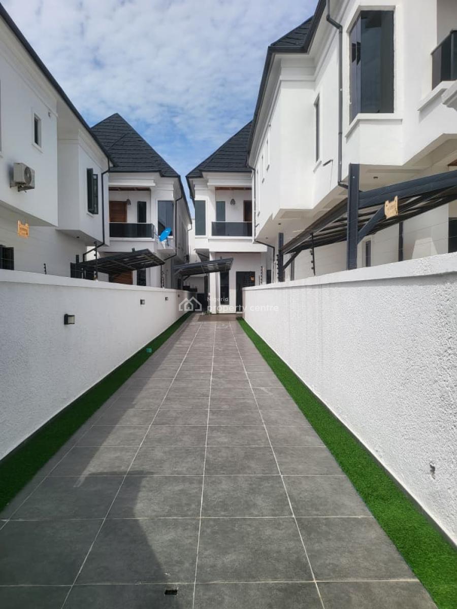 Fully Detached 4 Bedroom + Bq, Orchid Road, Lekki, Lagos, Detached Duplex for Rent