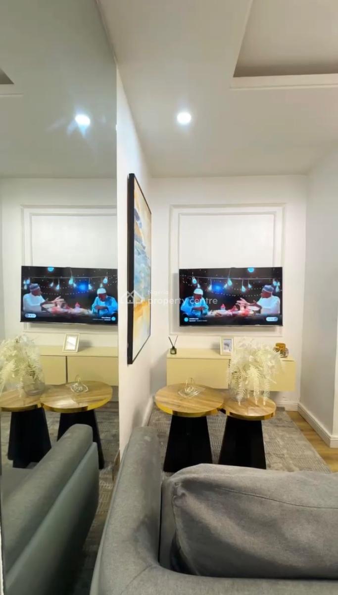 Our Beautiful One-bed Apartment, Ikate, Lekki, Lagos, Mini Flat (room and Parlour) Short Let