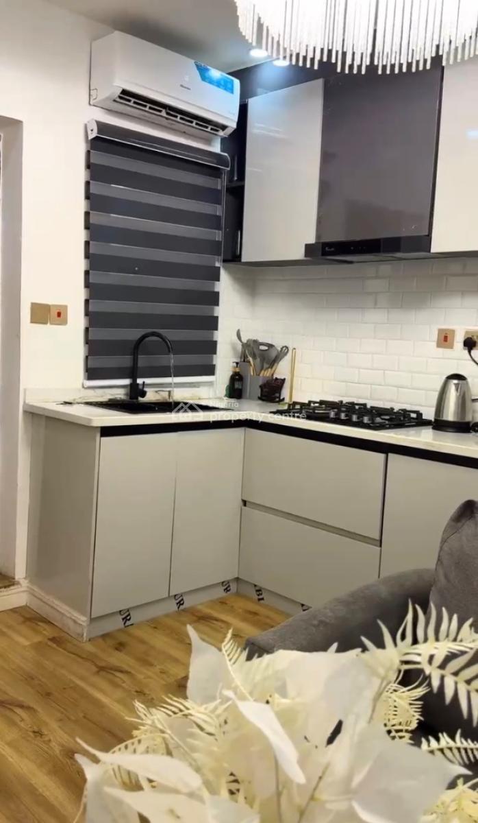Our Beautiful One-bed Apartment, Ikate, Lekki, Lagos, Mini Flat (room and Parlour) Short Let
