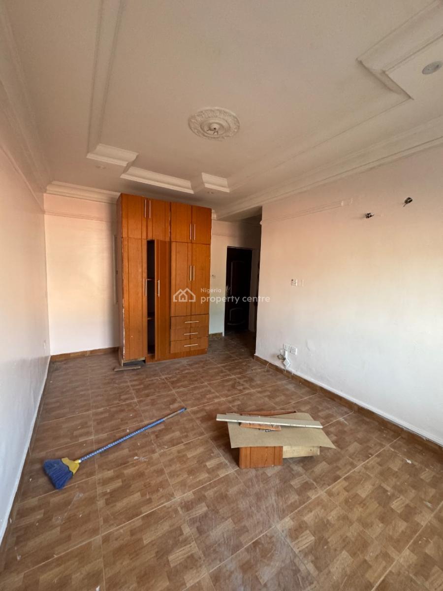 Self Contain, Off Freedom Way, Lekki Phase 1, Lekki, Lagos, Self Contain (single Rooms) for Rent