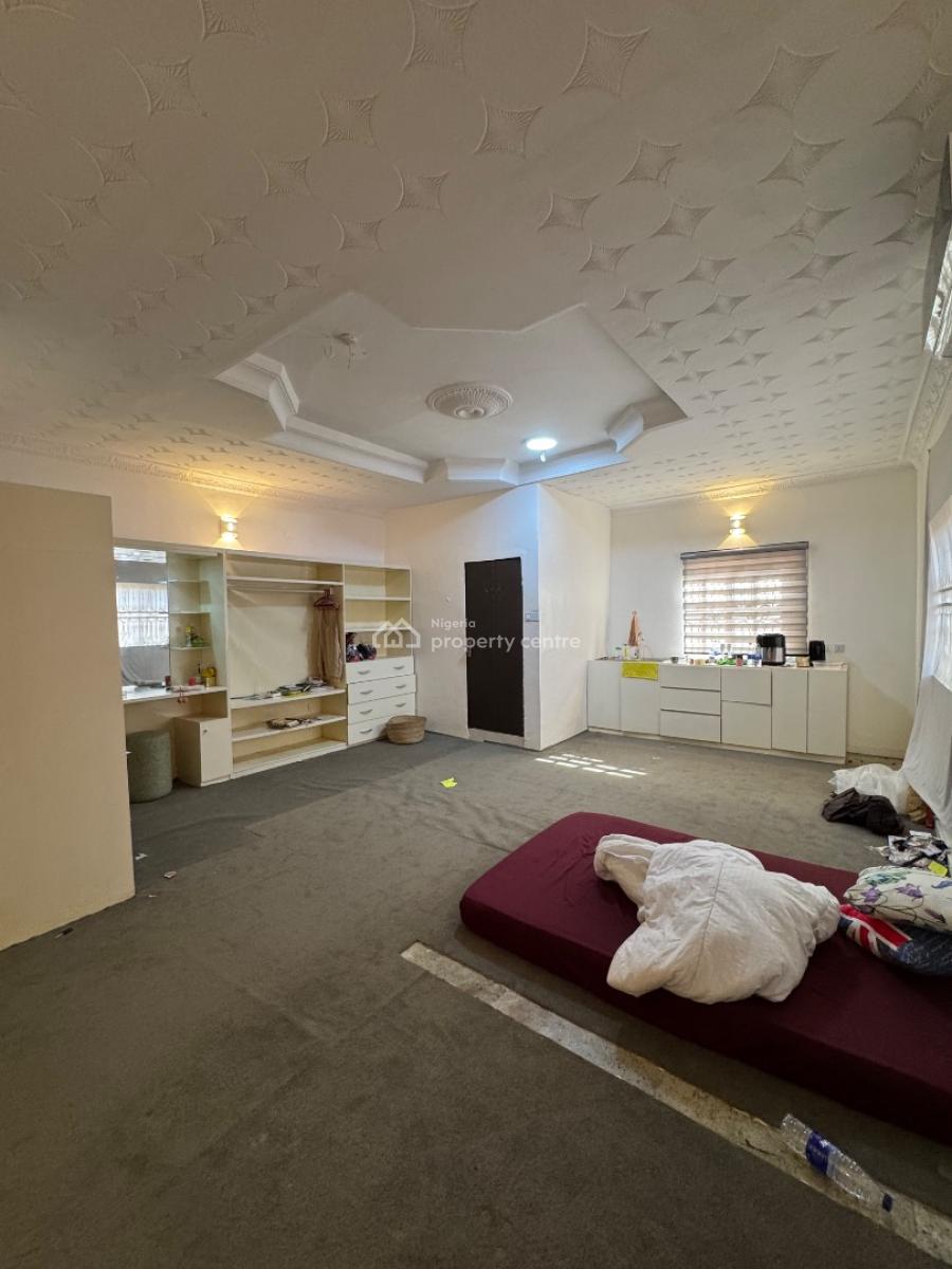 Spacious Self Contain Studio, Off Admiralty Way, Lekki Phase 1, Lekki, Lagos, Self Contain (single Rooms) for Rent
