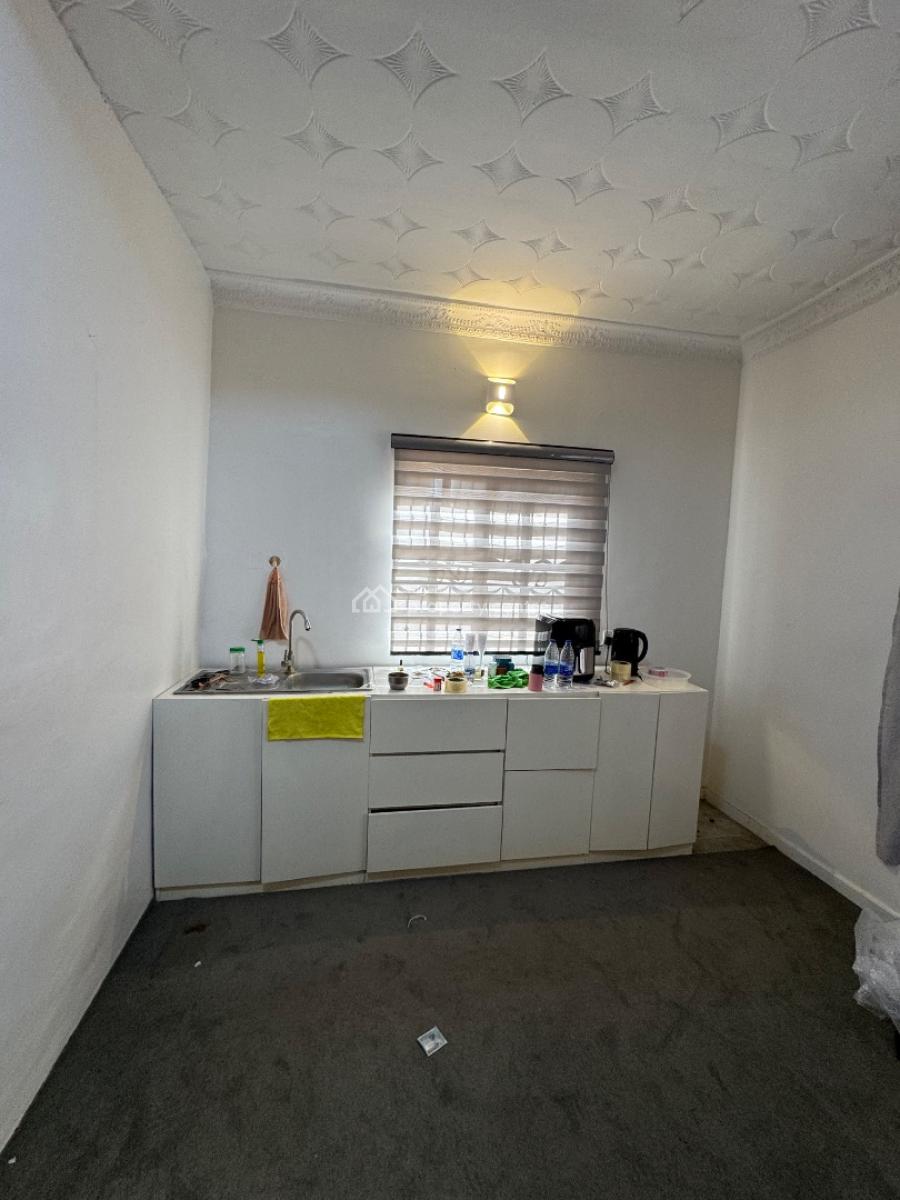 Spacious Self Contain Studio, Off Admiralty Way, Lekki Phase 1, Lekki, Lagos, Self Contain (single Rooms) for Rent