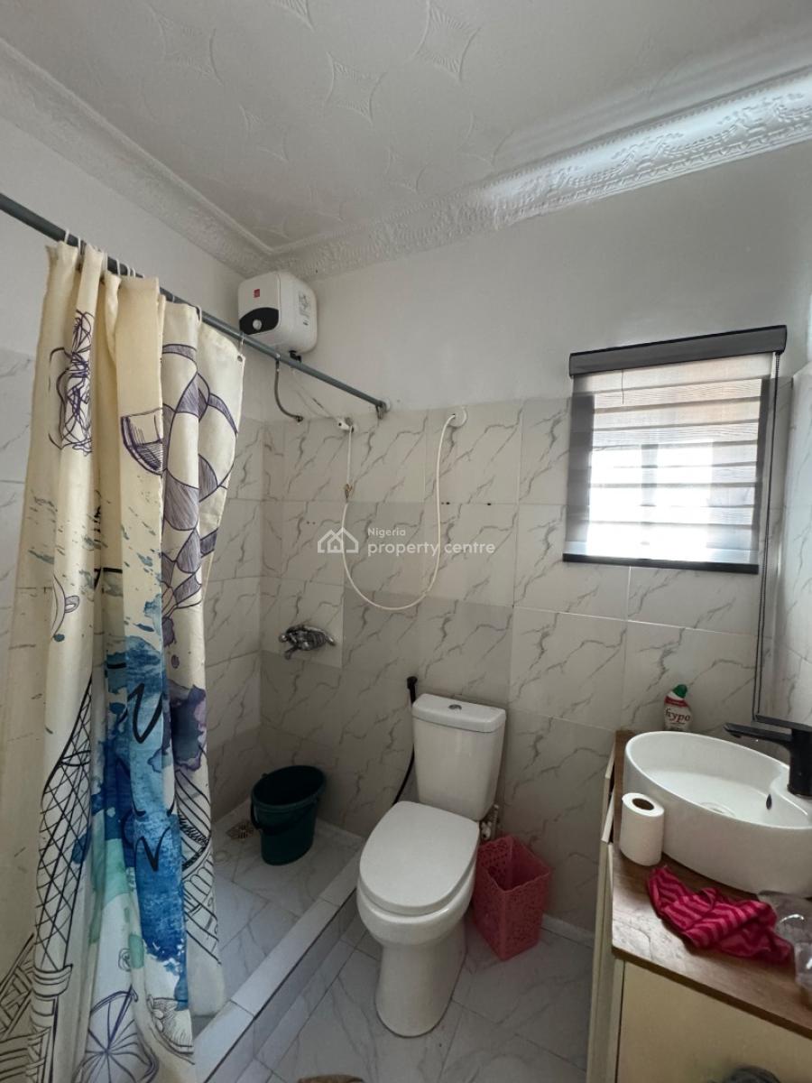 Spacious Self Contain Studio, Off Admiralty Way, Lekki Phase 1, Lekki, Lagos, Self Contain (single Rooms) for Rent