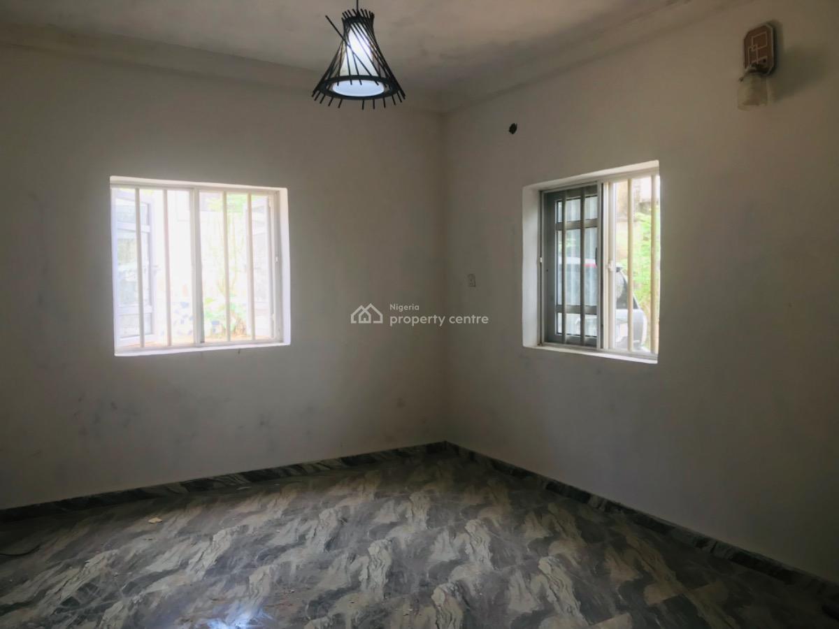 Renovated 1 Bedroom Bungalow, 3rd Avenue, Gwarinpa, Abuja, Mini Flat (room and Parlour) for Rent