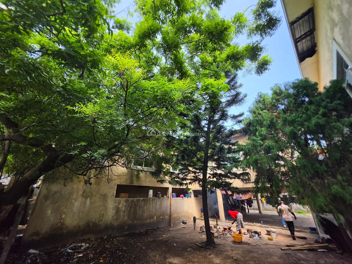 a Vacant Property Measuring 2081 Sqm in a Gated Community, Off Adetokunbo Ademola Street, Victoria Island (vi), Lagos, Mixed-use Land for Sale