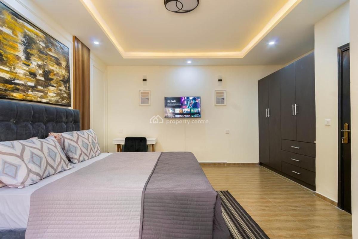 Urban One Bedroom Apartment with Top Notch Amenities, Phase 1, Lekki, Lagos, Mini Flat (room and Parlour) Short Let