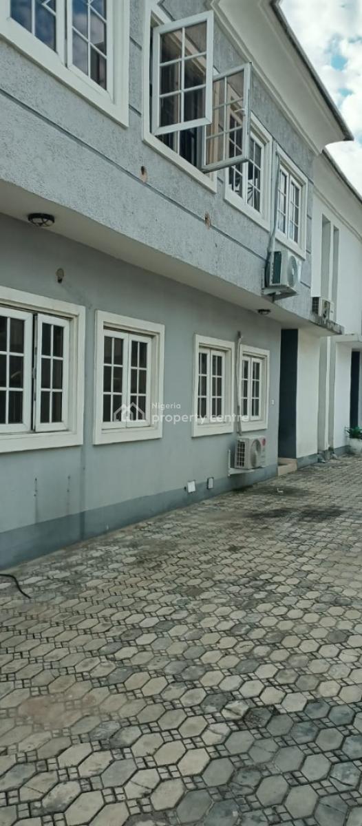Commercial 5 Bedroom Terrace Duplex, Off Admiralty Way, Lekki Phase 1, Lekki, Lagos, Terraced Duplex for Rent
