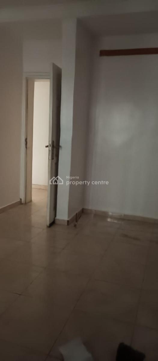 Commercial 5 Bedroom Terrace Duplex, Off Admiralty Way, Lekki Phase 1, Lekki, Lagos, Terraced Duplex for Rent