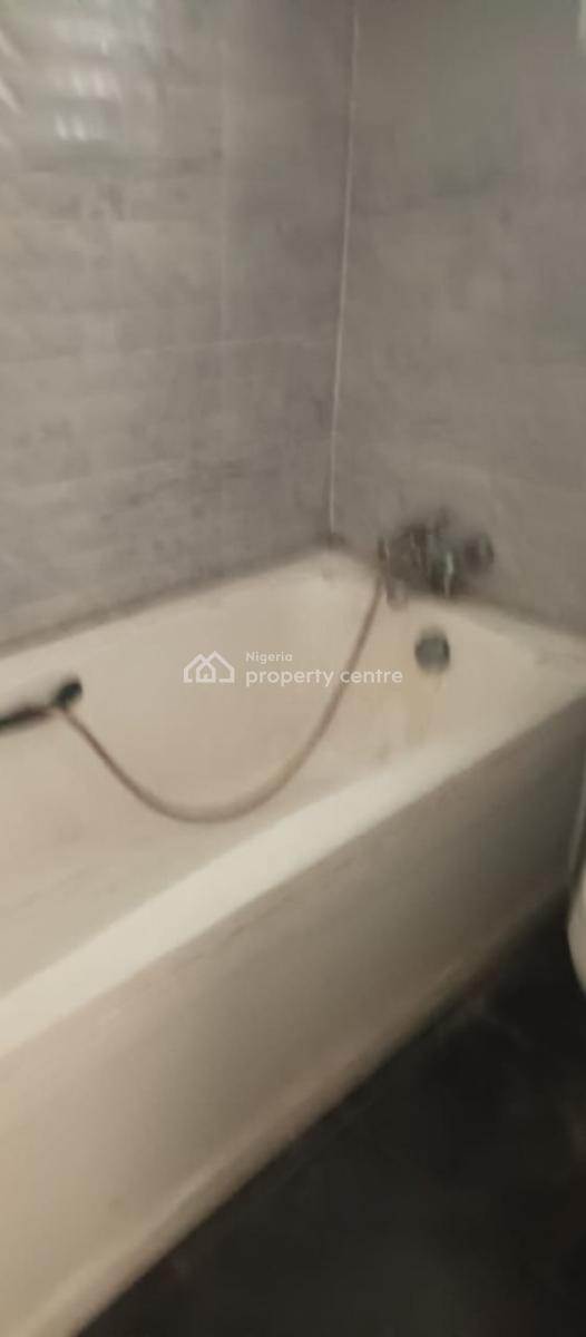 Commercial 5 Bedroom Terrace Duplex, Off Admiralty Way, Lekki Phase 1, Lekki, Lagos, Terraced Duplex for Rent