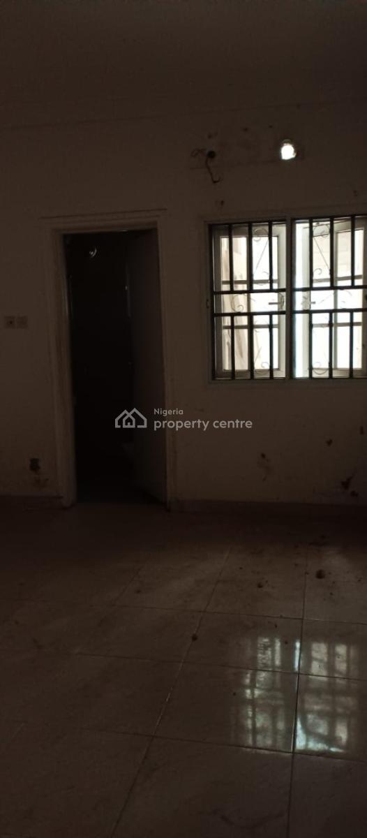Commercial 5 Bedroom Terrace Duplex, Off Admiralty Way, Lekki Phase 1, Lekki, Lagos, Terraced Duplex for Rent