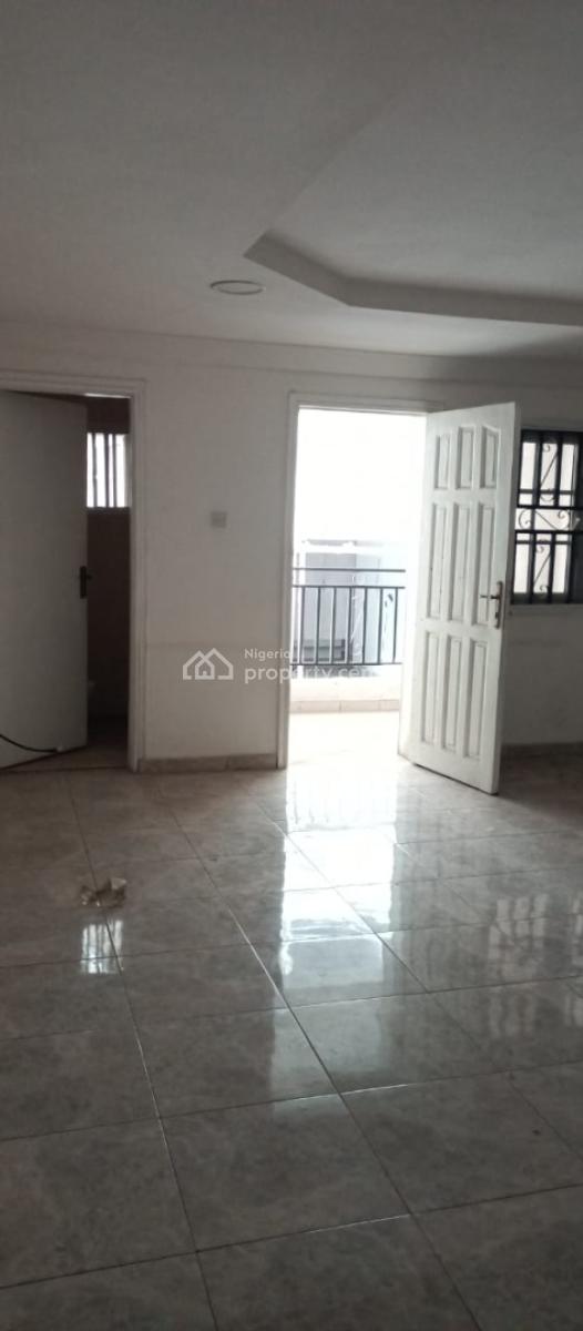 Commercial 5 Bedroom Terrace Duplex, Off Admiralty Way, Lekki Phase 1, Lekki, Lagos, Terraced Duplex for Rent