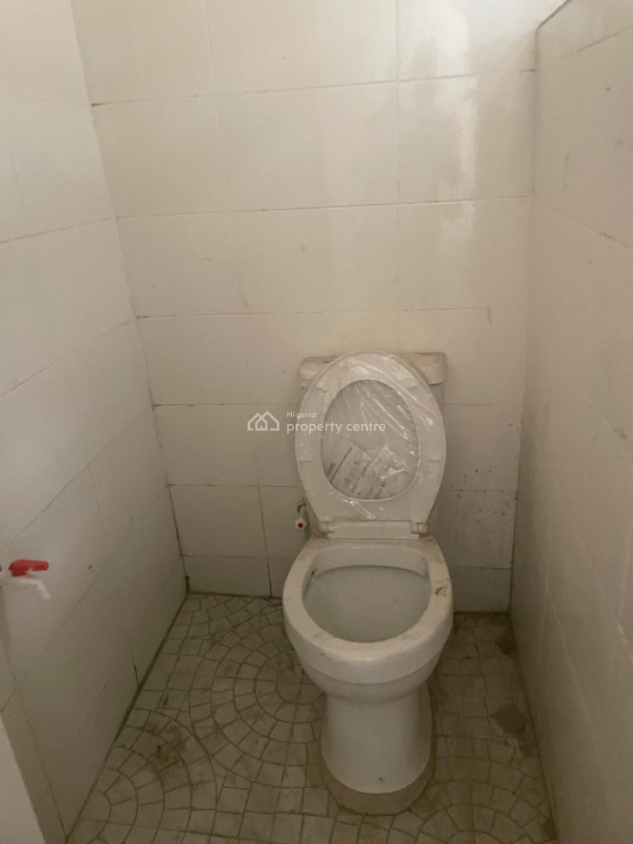 Mini Flat, Pedro Road, Shomolu, Lagos, Mini Flat (room and Parlour) for Rent