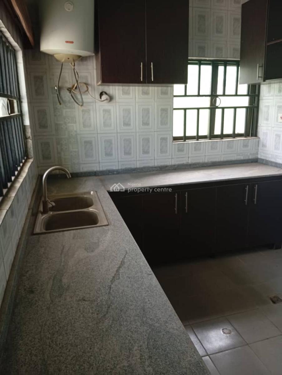 Terrace 4 Bedrooms Duplex with Bq, Main, Gwarinpa, Abuja, Terraced Duplex for Rent
