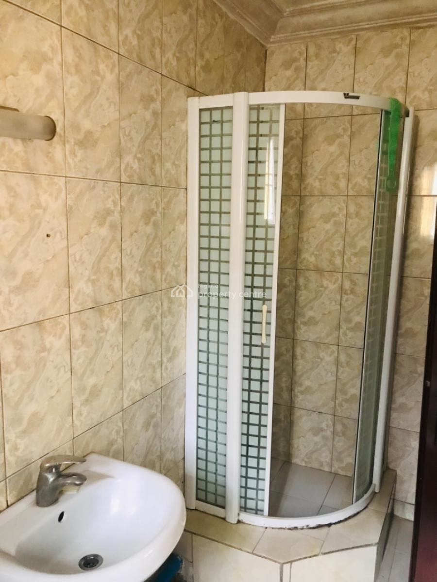 Standard 2 Bedroom Apartment, 3rd Avenue, Gwarinpa, Abuja, Flat / Apartment for Rent