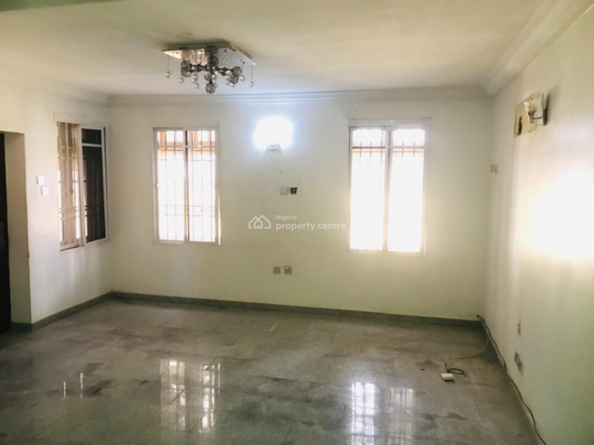 Standard 2 Bedroom Apartment, 3rd Avenue, Gwarinpa, Abuja, Flat / Apartment for Rent
