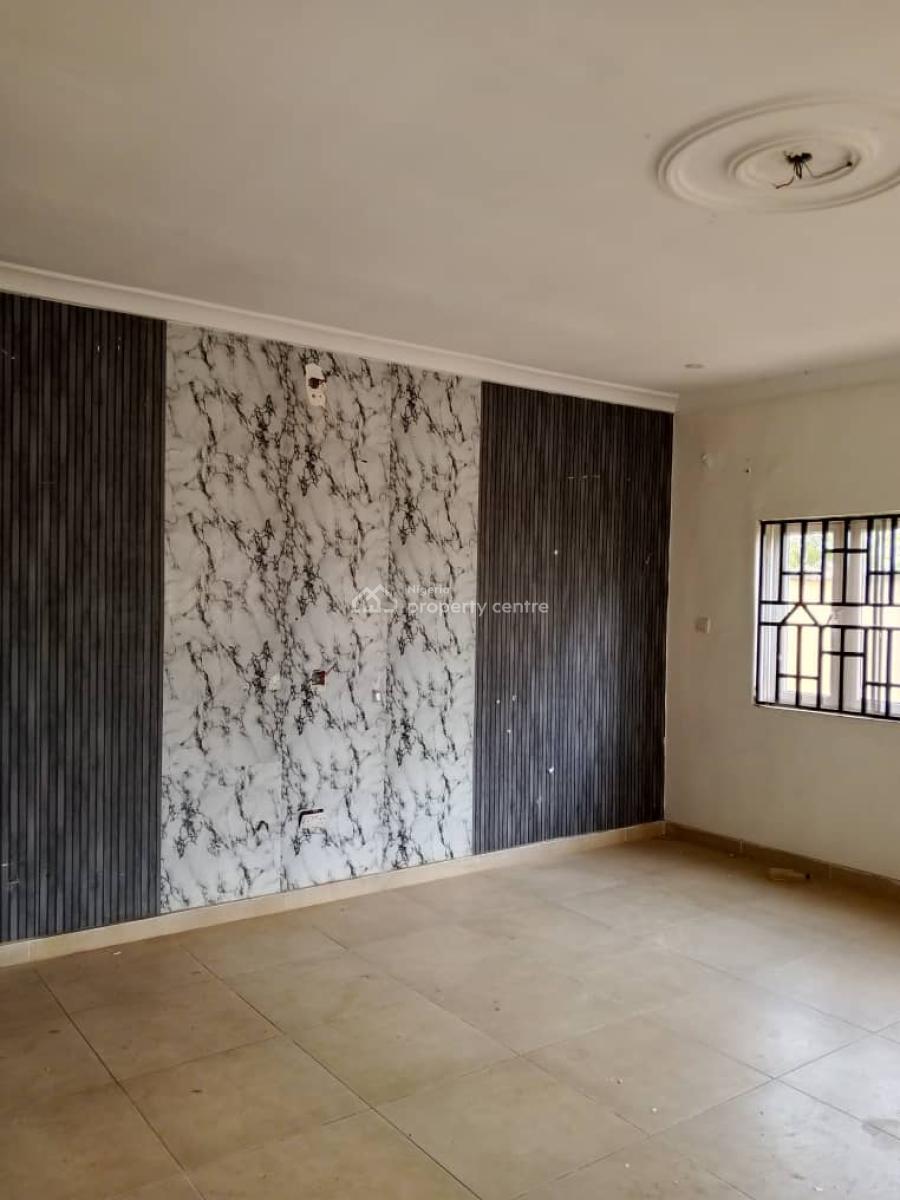 Just 2 Occupant in The Compound 3bedroom Bungalow at Magboro Makogi, Makogi, Magboro, Ogun, Terraced Bungalow for Rent