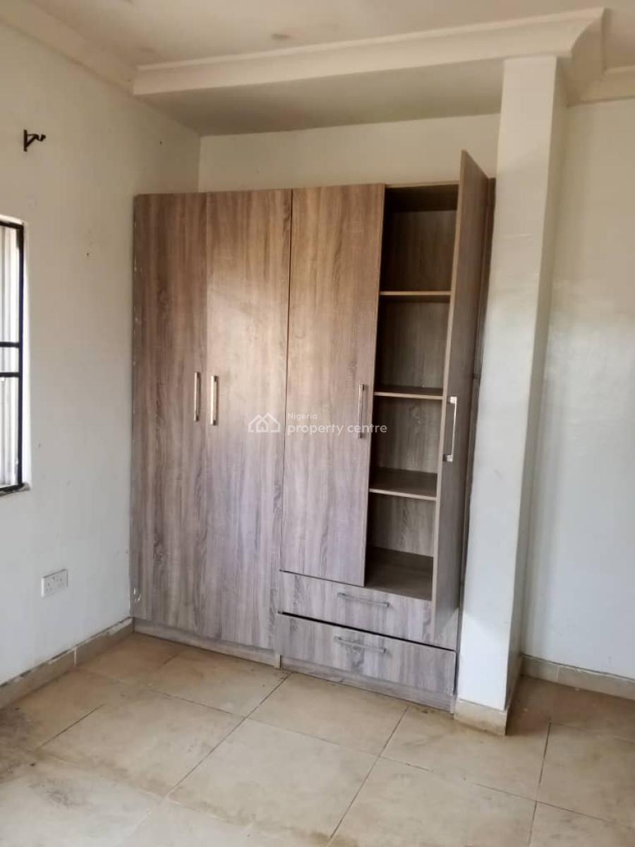 Just 2 Occupant in The Compound 3bedroom Bungalow at Magboro Makogi, Makogi, Magboro, Ogun, Terraced Bungalow for Rent