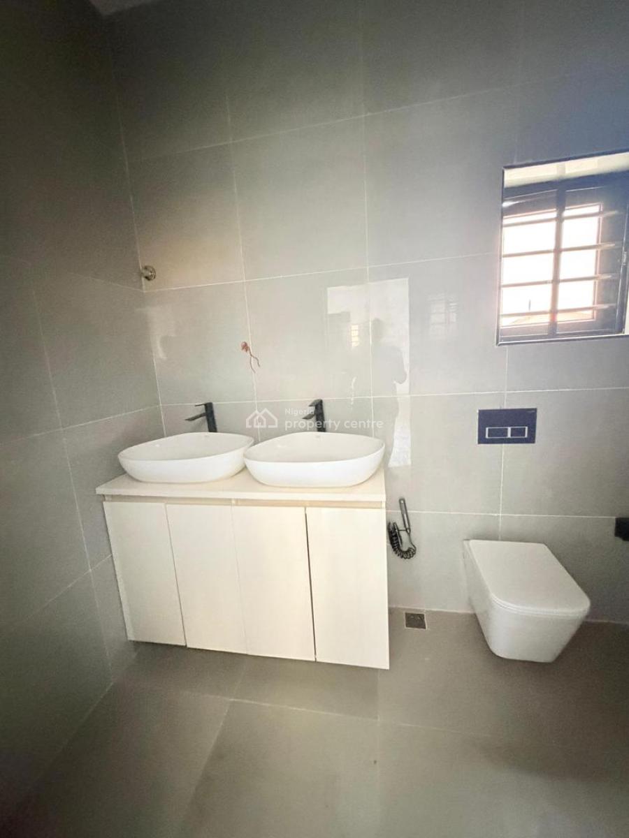 Lovely 4 Bedroom Semi Detached Duplex with Bq, Gra Phase 2, Magodo, Lagos, Semi-detached Duplex for Sale