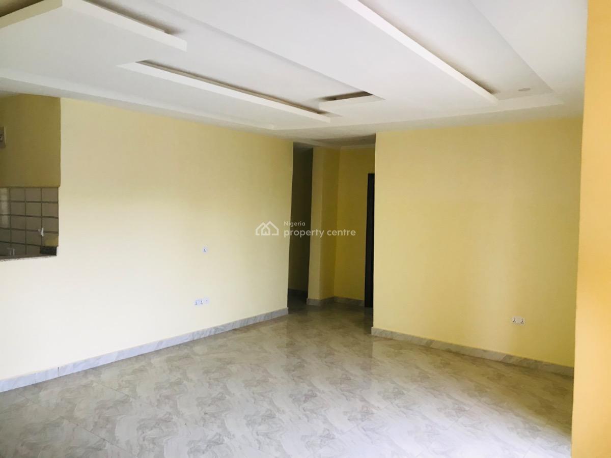 Newly Renovated 2 Bedroom Apartment, 2nd Avenue, Gwarinpa, Abuja, Flat / Apartment for Rent
