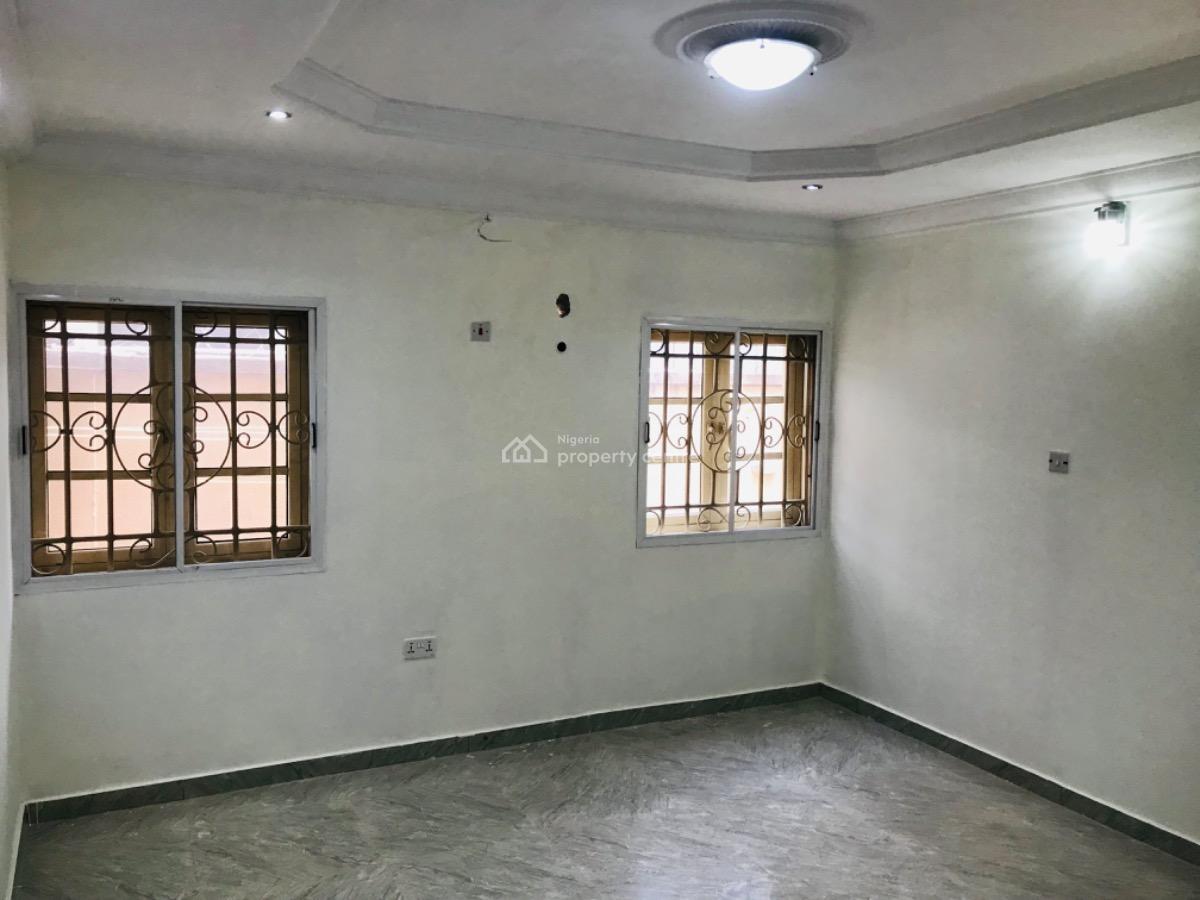 Terrrace 4 Bedrooms Duplex with Bq, 3rd Avenue, Gwarinpa, Abuja, Terraced Duplex for Rent
