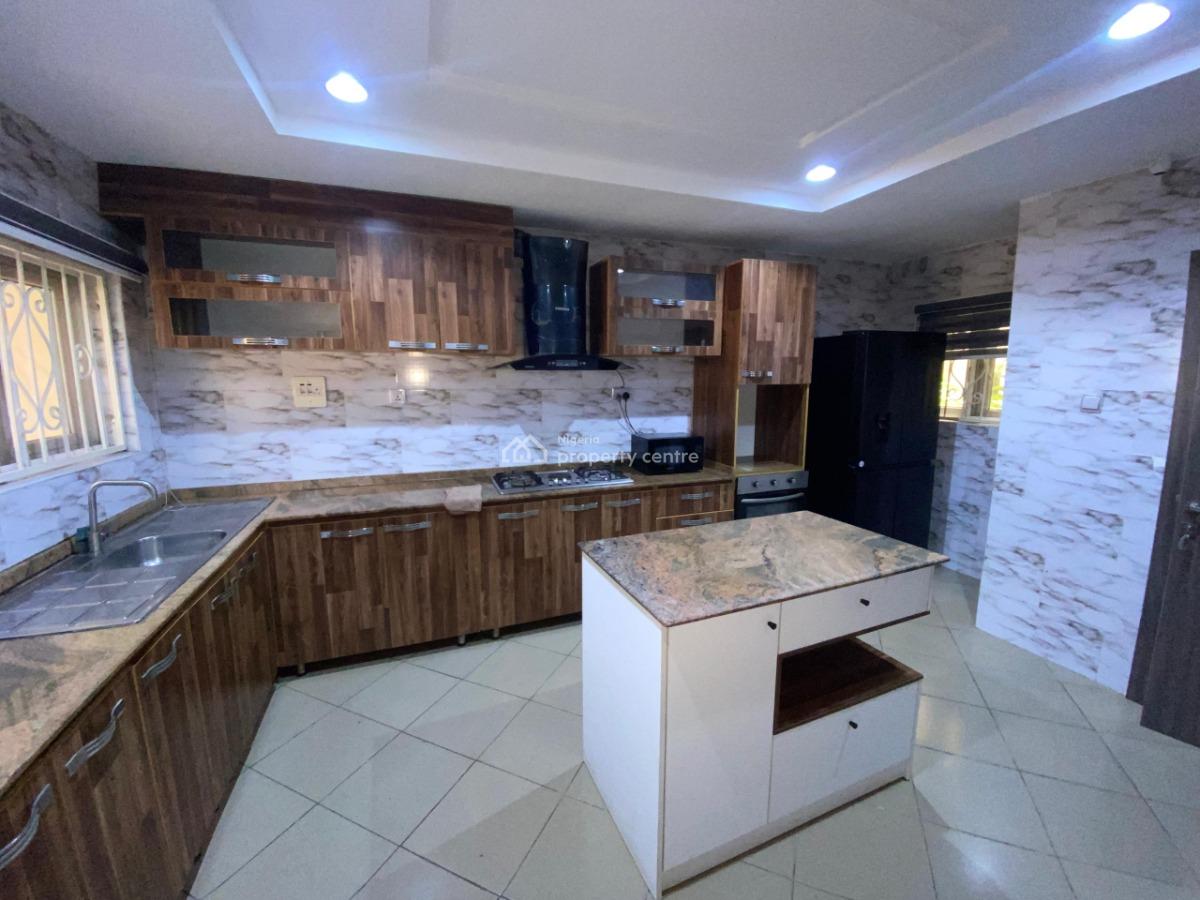 Fully Furnished, Serviced 5 Bedroom Terrace Duplex, Guzape District, Abuja, Terraced Duplex for Rent
