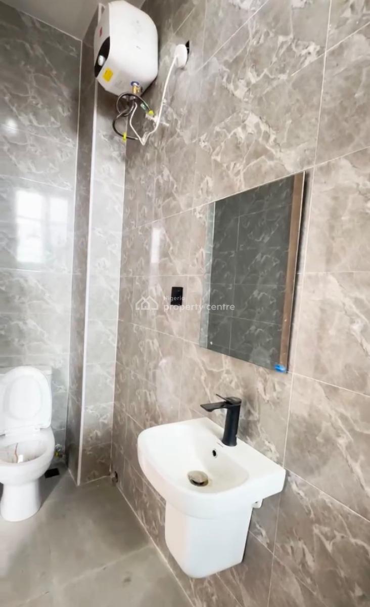 Studio Apartment, Ikota, Lekki, Lagos, Self Contain (single Rooms) for Sale