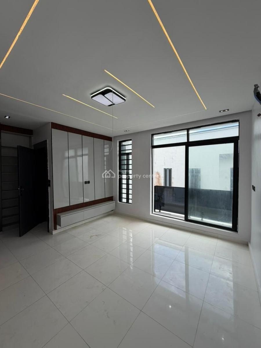 Luxury 4bedroom, Ikota, Lekki, Lagos, Terraced Duplex for Sale
